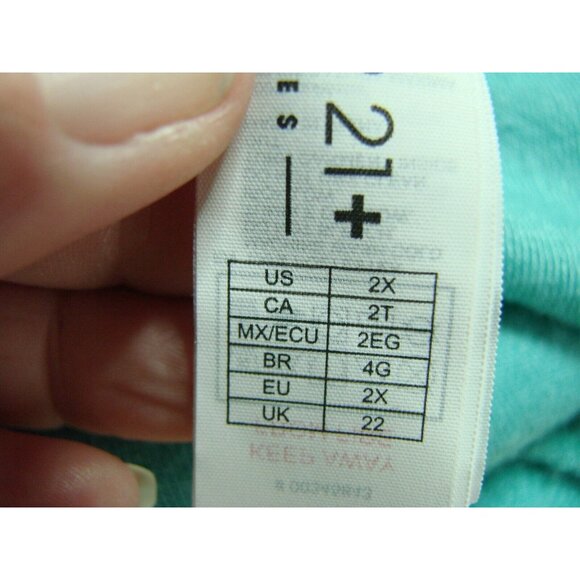 Forever 21 + Hooded V-Neck Romper Shorts Womens 2X Sleeveless Terry Cloth One Pc - Picture 7 of 9